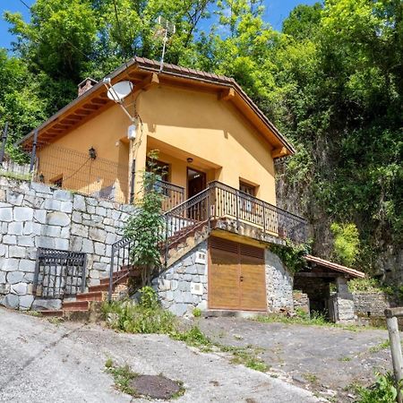 Casa En Campo De Caso Villa Eksteriør billede